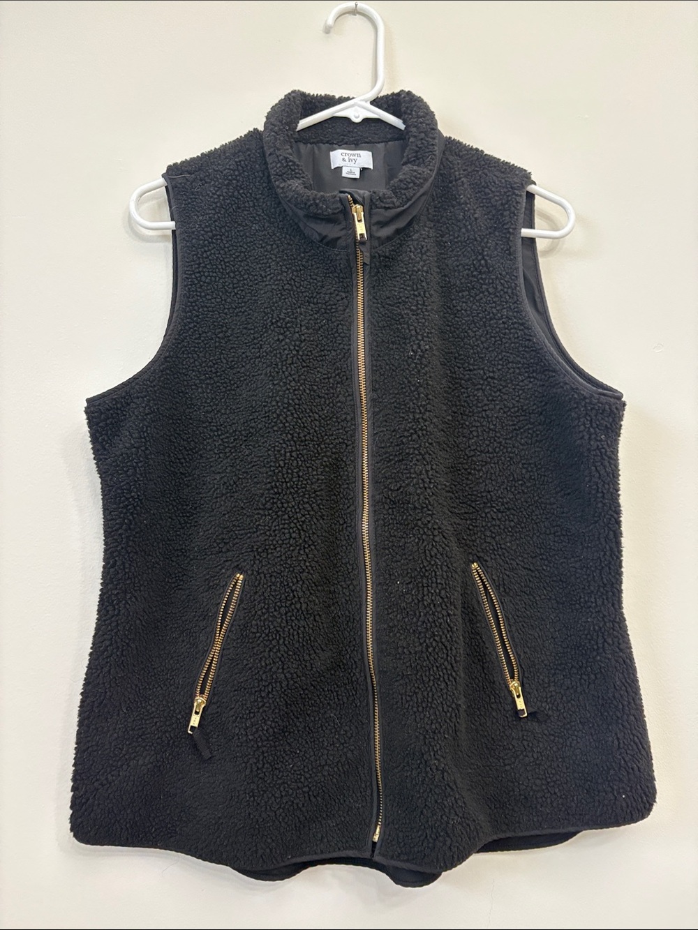 👑crown & ivy Black Sherpa Vest with Gold Zippers